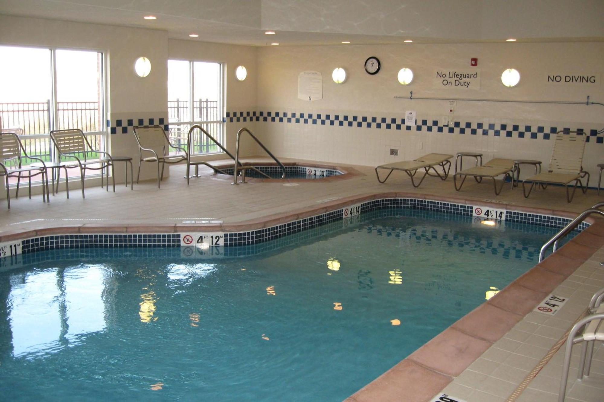 Fairfield Inn & Suites Ames Servizi foto